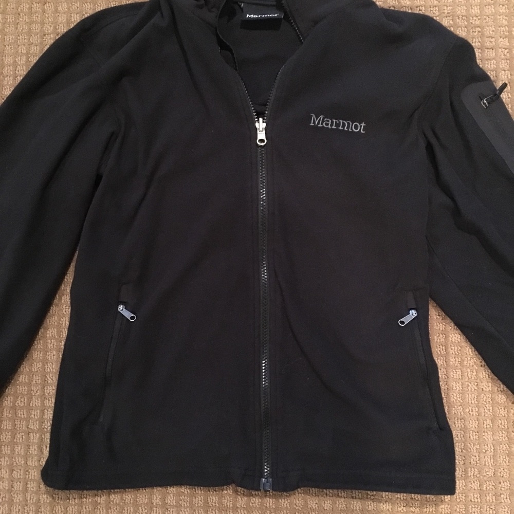 ❌❌ SOLD Marmot  black fleece ❌❌